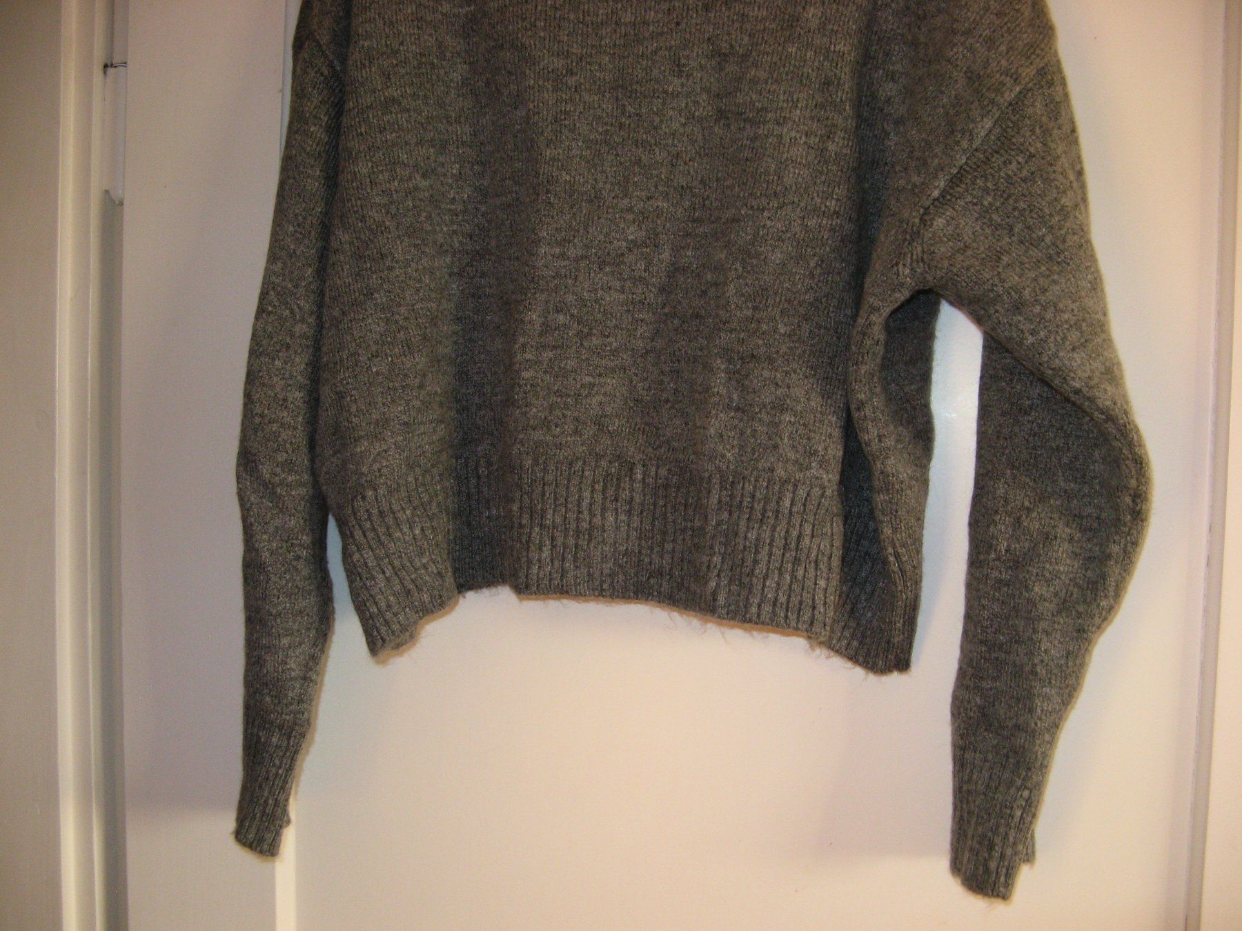 Zara Maglioni & Felpe: Zara Rollkragen Pullover Gr. M grau – Usato da Zürich venduto da apil 5
