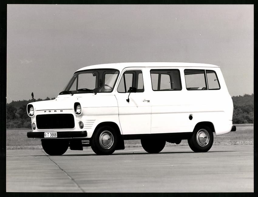 Fotografie &  Plakate: Fotografie Auto Ford Transit, Kleinbus - – Gebraucht aus Berlin von bartko-reher