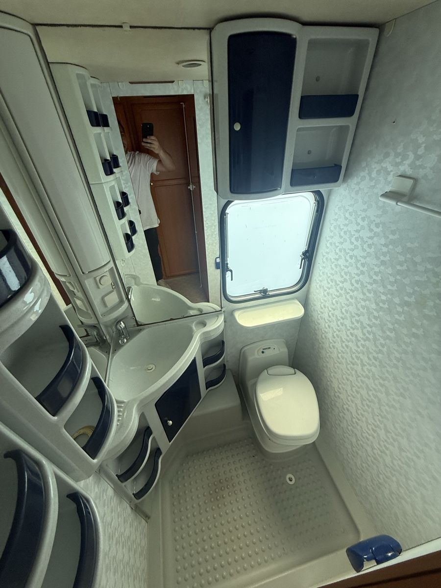 Adria Veicoli da campeggio: Adria Alpina Wohnwagen – Usato da Glis venduto da zum_ww7k 7