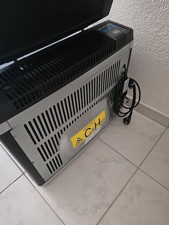 Frigoriferi & Refrigeratori: Dometic CK40D Hybrid  – Usato da Buchs LU venduto da san_df8f 2