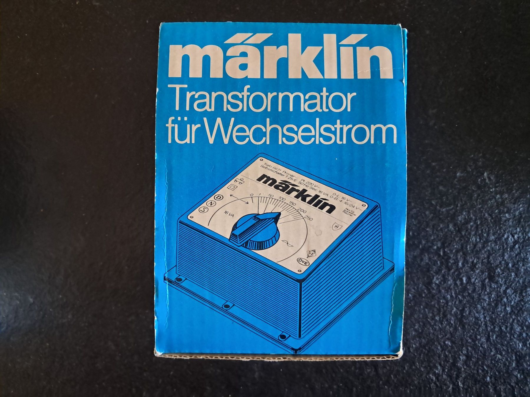 Märklin Batterie, Caricabatterie & Alimentatori: Zwei Märklin Trafo – Usato da Tübach venduto da car_rcb9 1