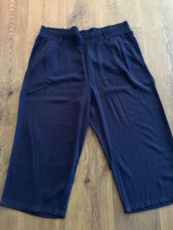 Street One Culotte Hose Grösse 44/22 dunkelblau lose Passfor