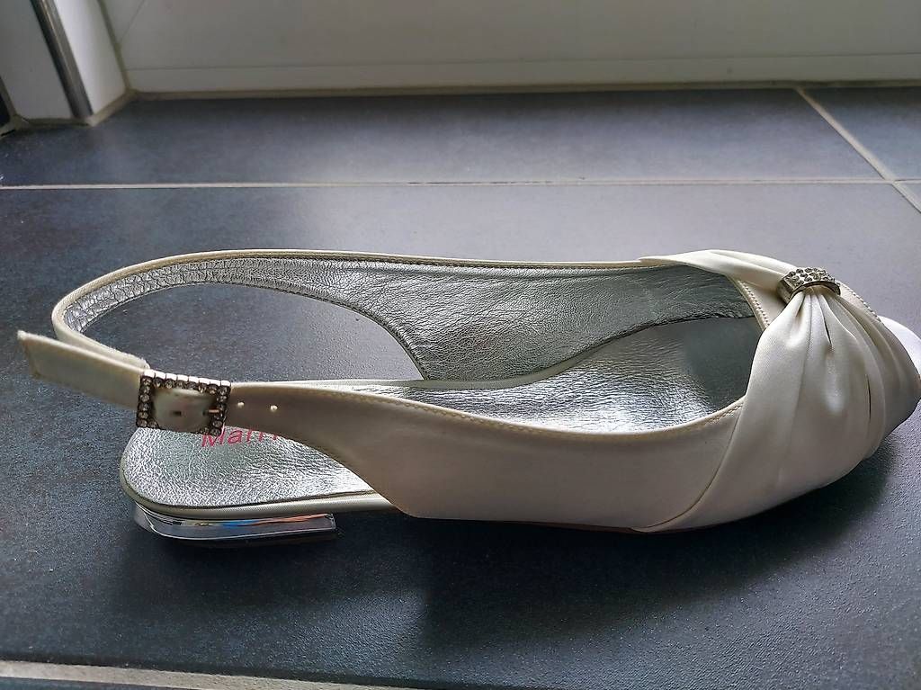 Scarpe da donna: Elegante Damenschuhe – Usato da Altnau venduto da Brumm 2