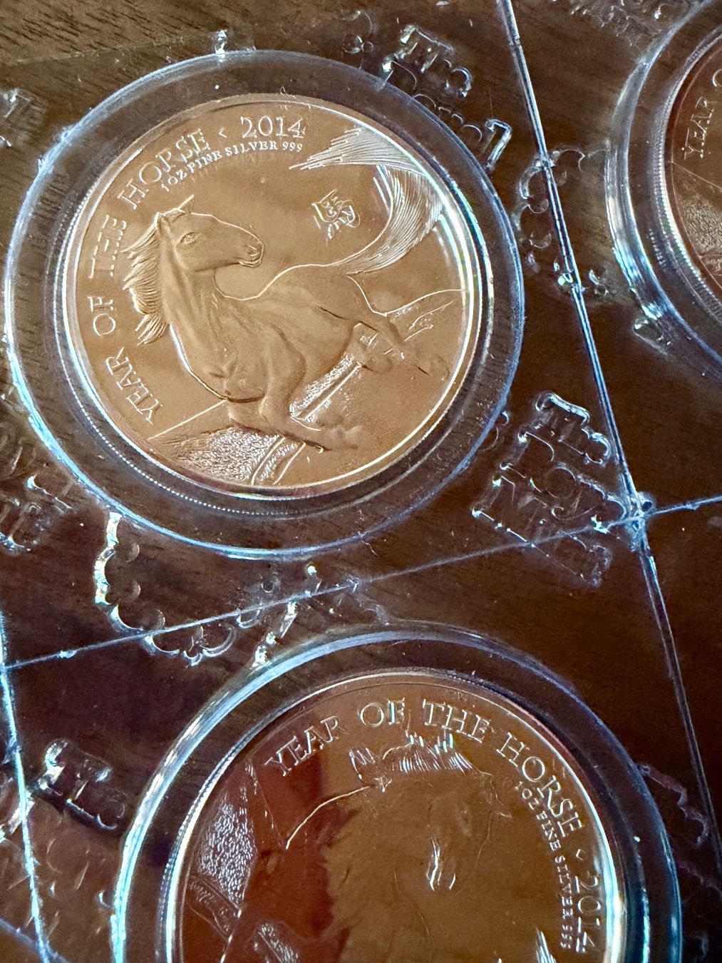 Tutti le monete: 1 Oz Lunar Horse 2014 Mule Error – Nuovo e nell'imballaggio originale da Stäfa venduto da Mpower0
