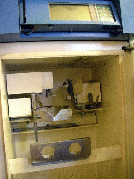 Tutte le macchine: Vakuumgießanlage HEK – Usato da Lenk im Simmental venduto da MOB-41 3