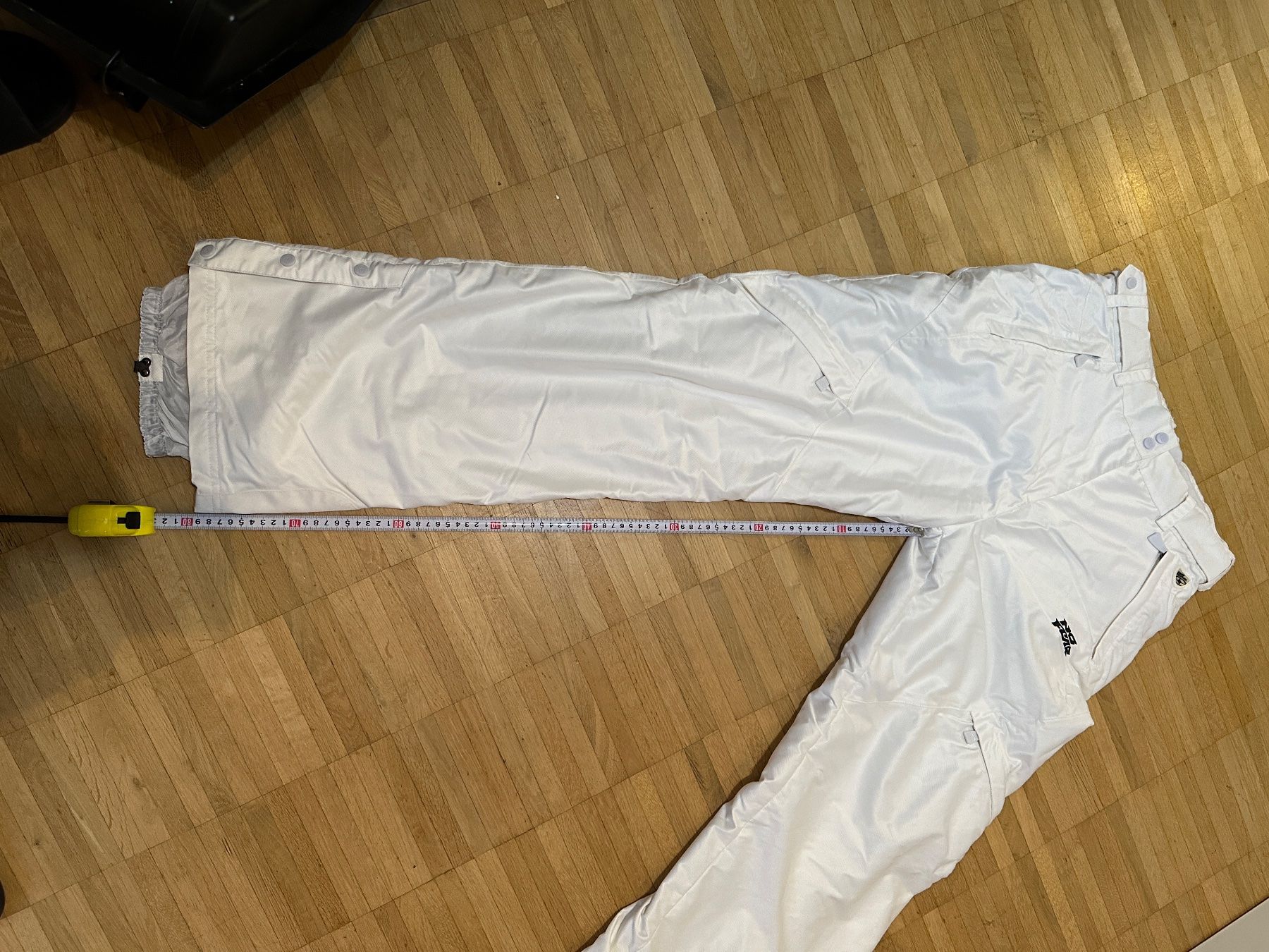 Pantaloni: NoFear Skihose Dame Grösse L weiss – Usato da Zug venduto da Supervamp 4