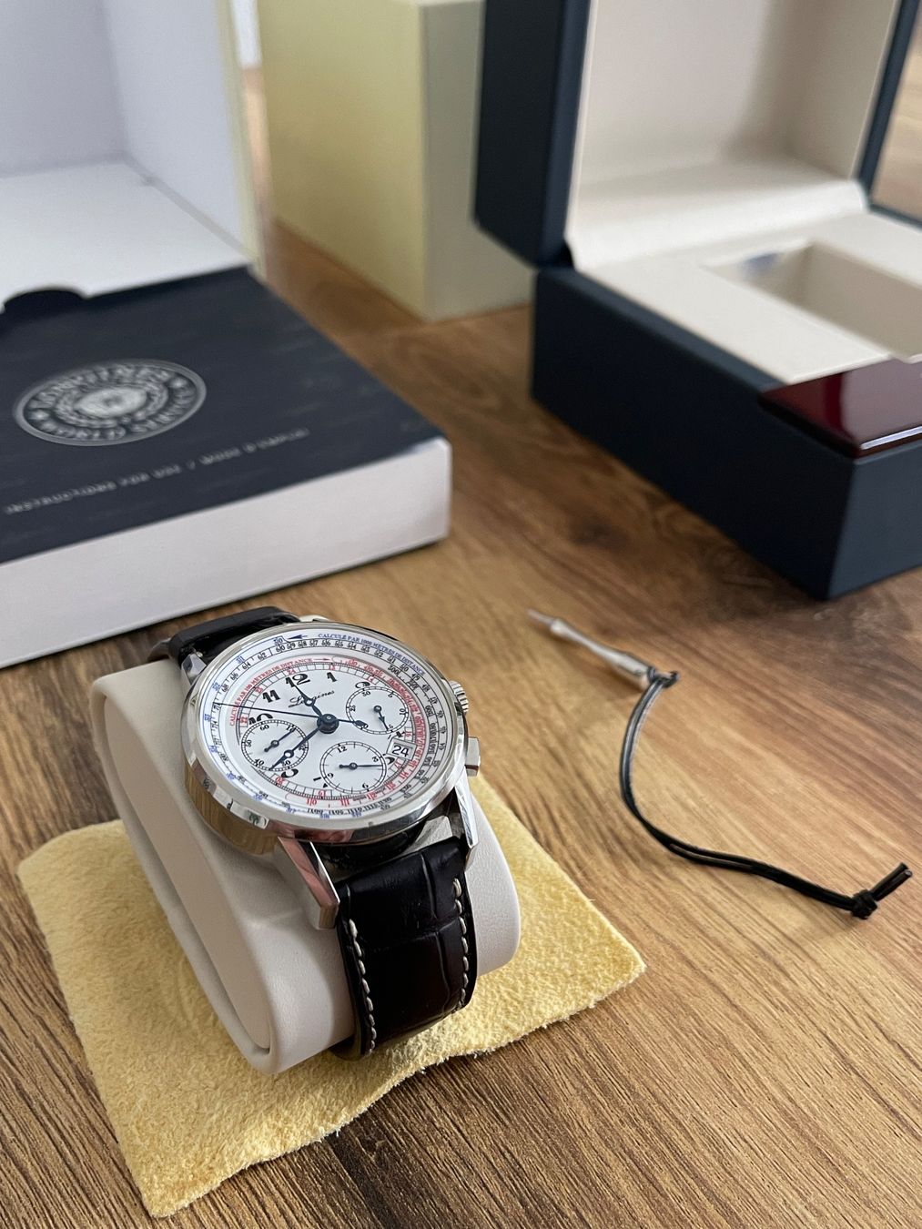 Longines Orologi: Longines Heritage Chronograph Tachymeter – Usato da St-Imier venduto da mun_vj72 3