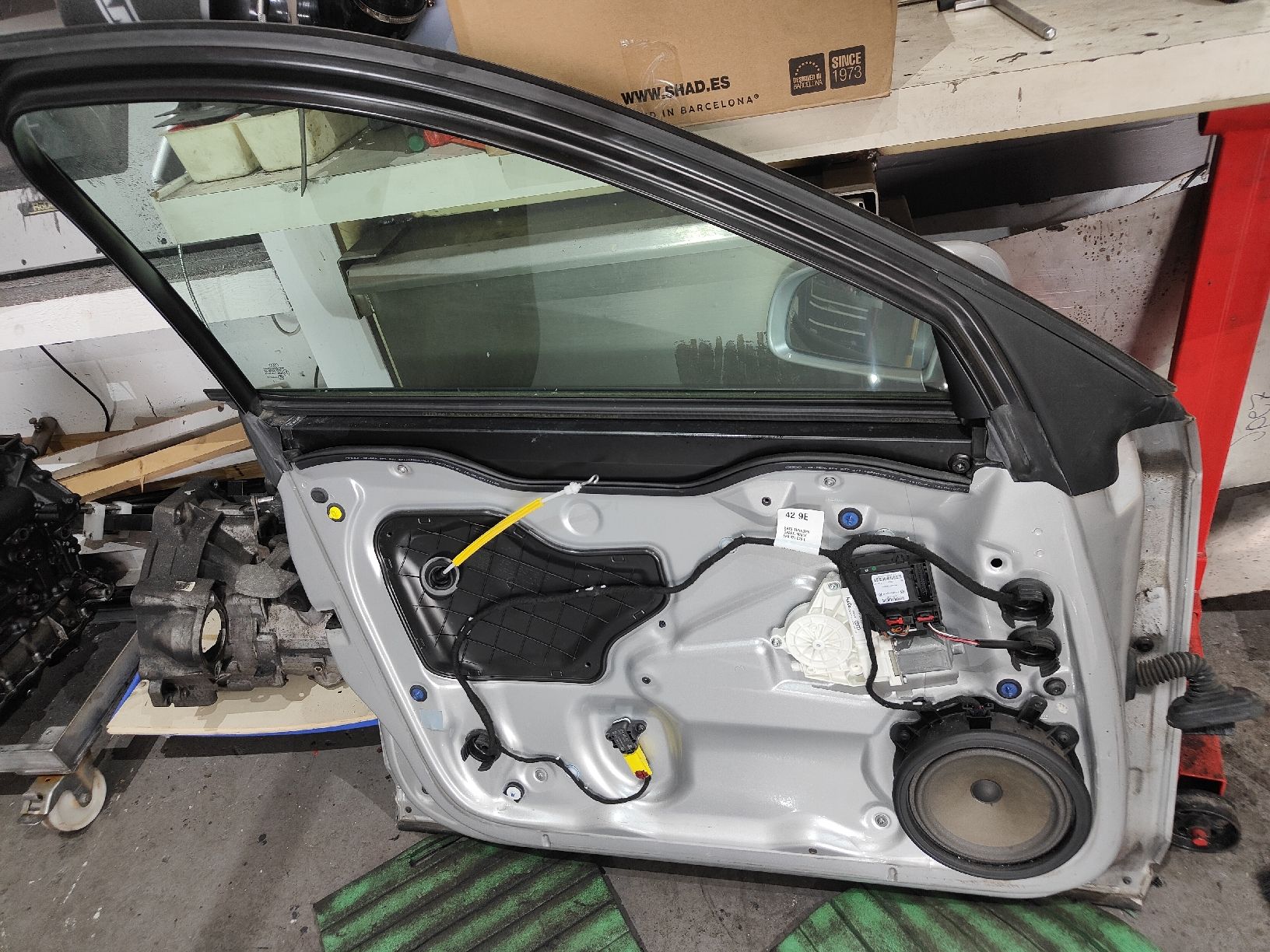 Türen: Fahrertüre Audi A3 SB – Gebraucht aus Bettlach von TURBO-KOMPRESSOR