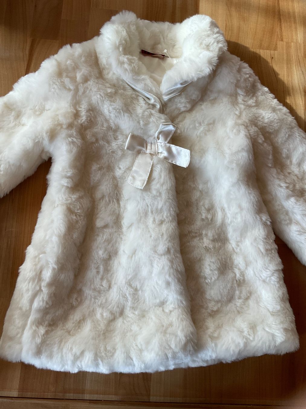 Jacken & Mäntel: Baby Mantel aus Plüsch – Neu (gemäss Beschreibung) aus Rümlang von resale35 1