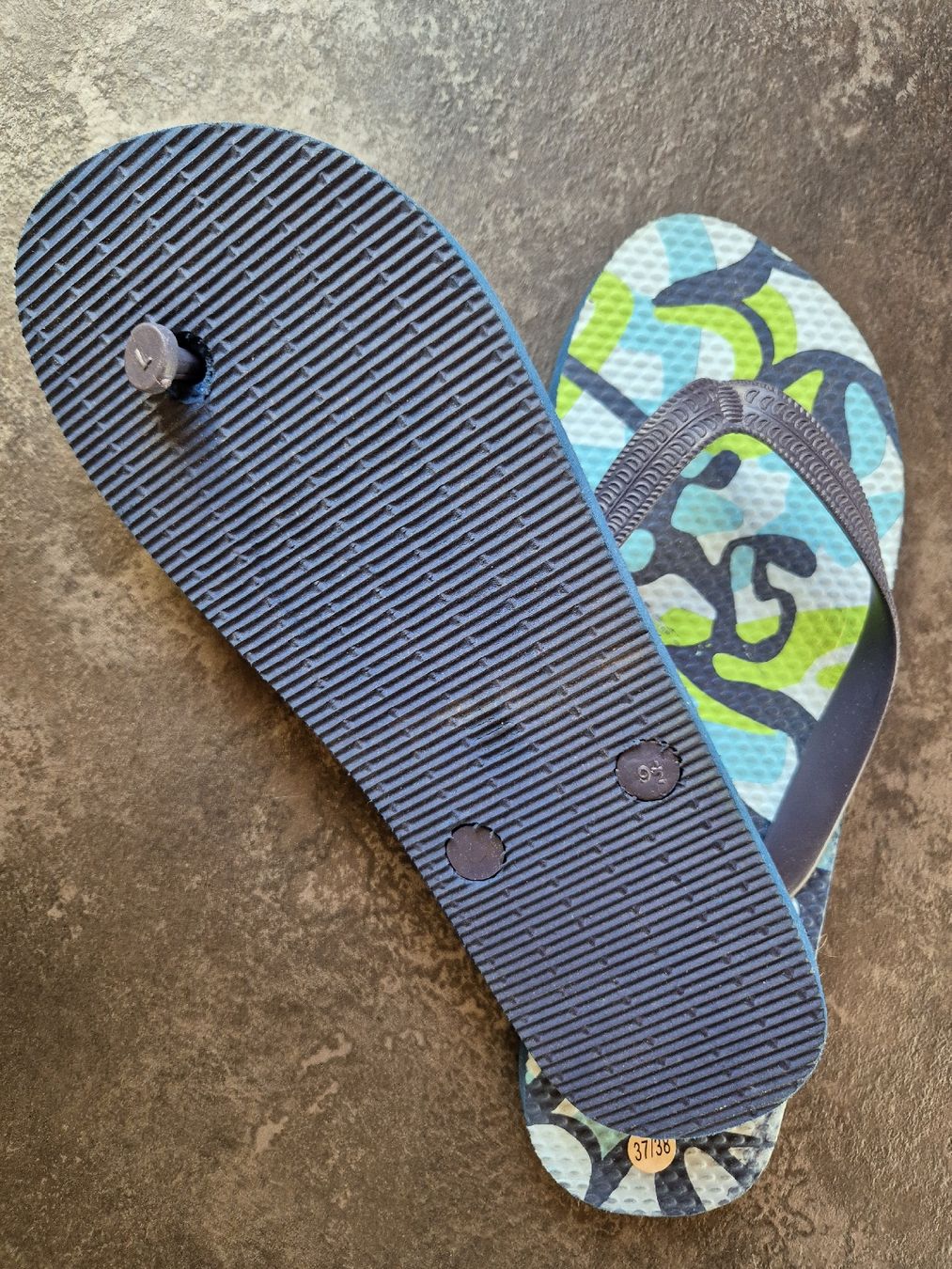 Scarpe da uomo: Neue Flip Flop, Grösse 37/38 – Nuovo (secondo la descrizione) da Abtwil SG venduto da Adler770 1
