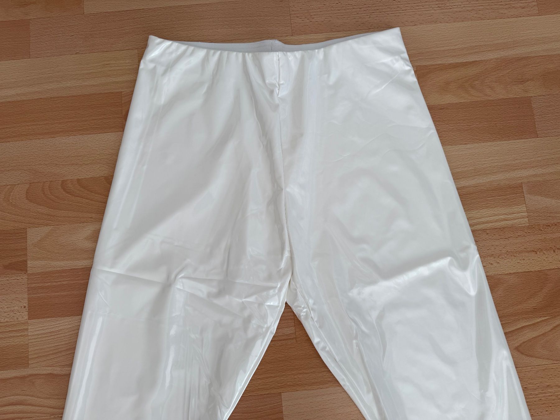 Leggings: Vinyl Lack Leggings Weiss – Nuovo e nell'imballaggio originale da Uetendorf venduto da Stoun 5