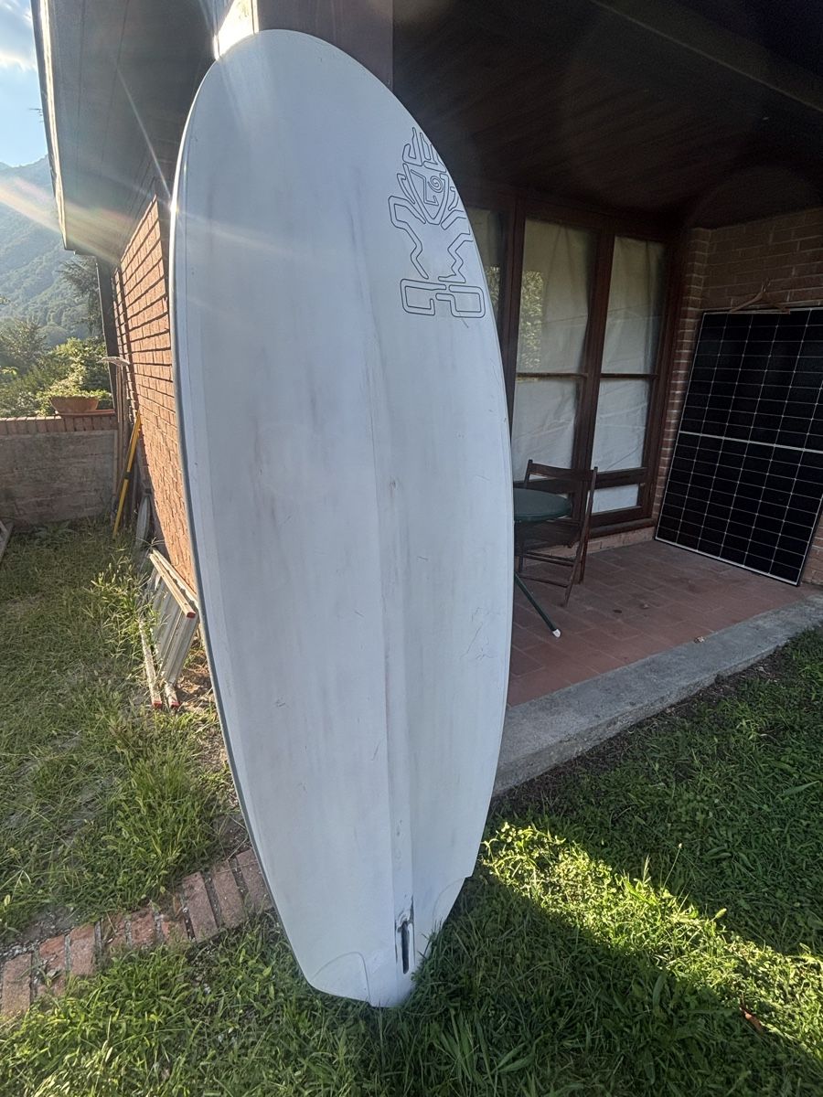 Tavole da surf e di nuoto: Tavola windsurf Starboard Hyper Sonic 111L – Usato da Davesco-Soragno venduto da Davidefabello 1