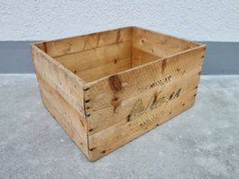 alte Holzkiste Kiste CHOCOLAT STELLA S.A. LUGANO