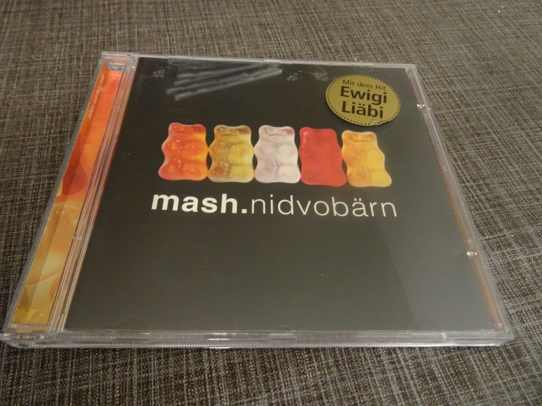 CD: Mash - nidvobärn CD – Usato da Olten venduto da Disc-Ausverkauf
