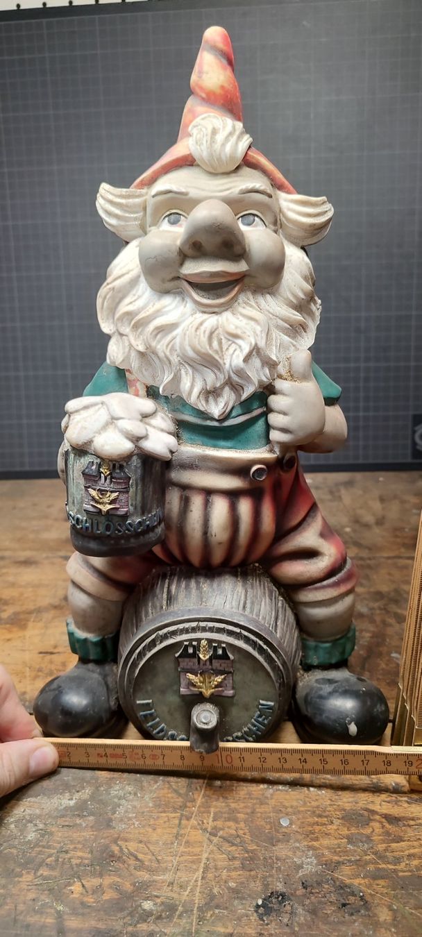 Figuren: Wunderschöner alter Feldschlösschen Gartenzwerg – Gebraucht aus Gelterkinden von MYSTOREFORYOU4460 9