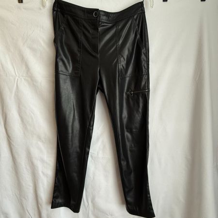 Marc Cain: Elegante Hose, Kunstleder, Gr. N1/34