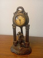 Antike Uhr