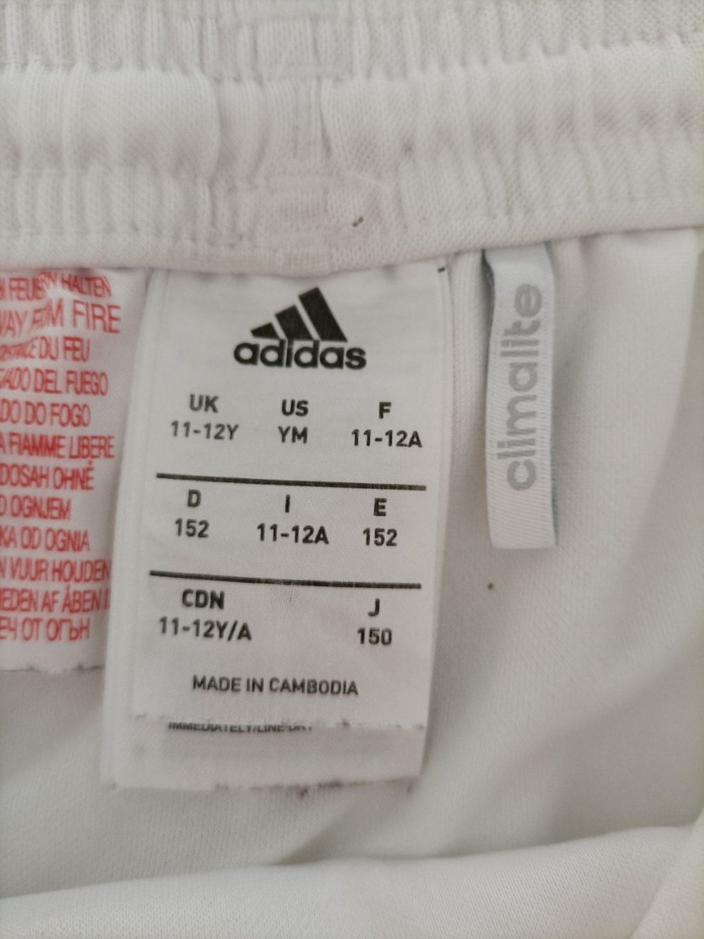 Adidas Lotti & Set di vestiti: Kleiderpaket 2-teilig, Junge Gr.152 – Usato da Obergösgen venduto da asc_72pf 3