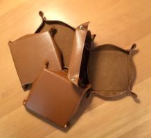 Lot de 5 vide-poches élégants en cuir marron neufs