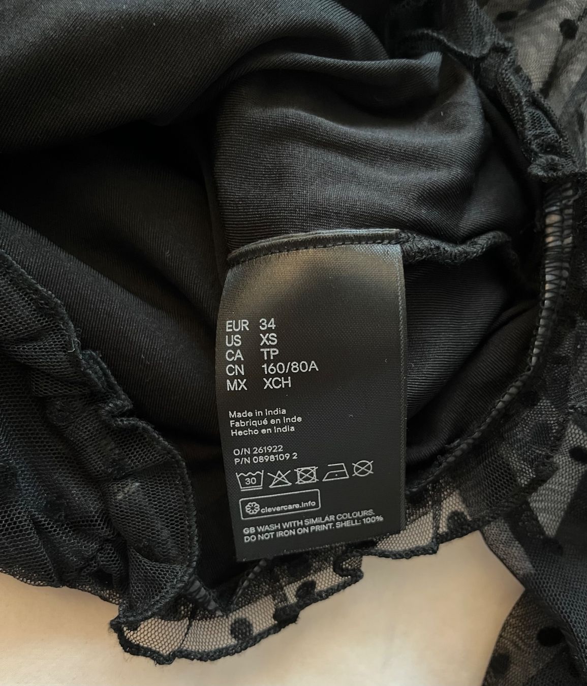 H&M Blusen: Schwarze H&M Bluse mit Puffärmeln, Grösse 34 – Neu (gemäss Beschreibung) aus Basel von rey_d2s7 3