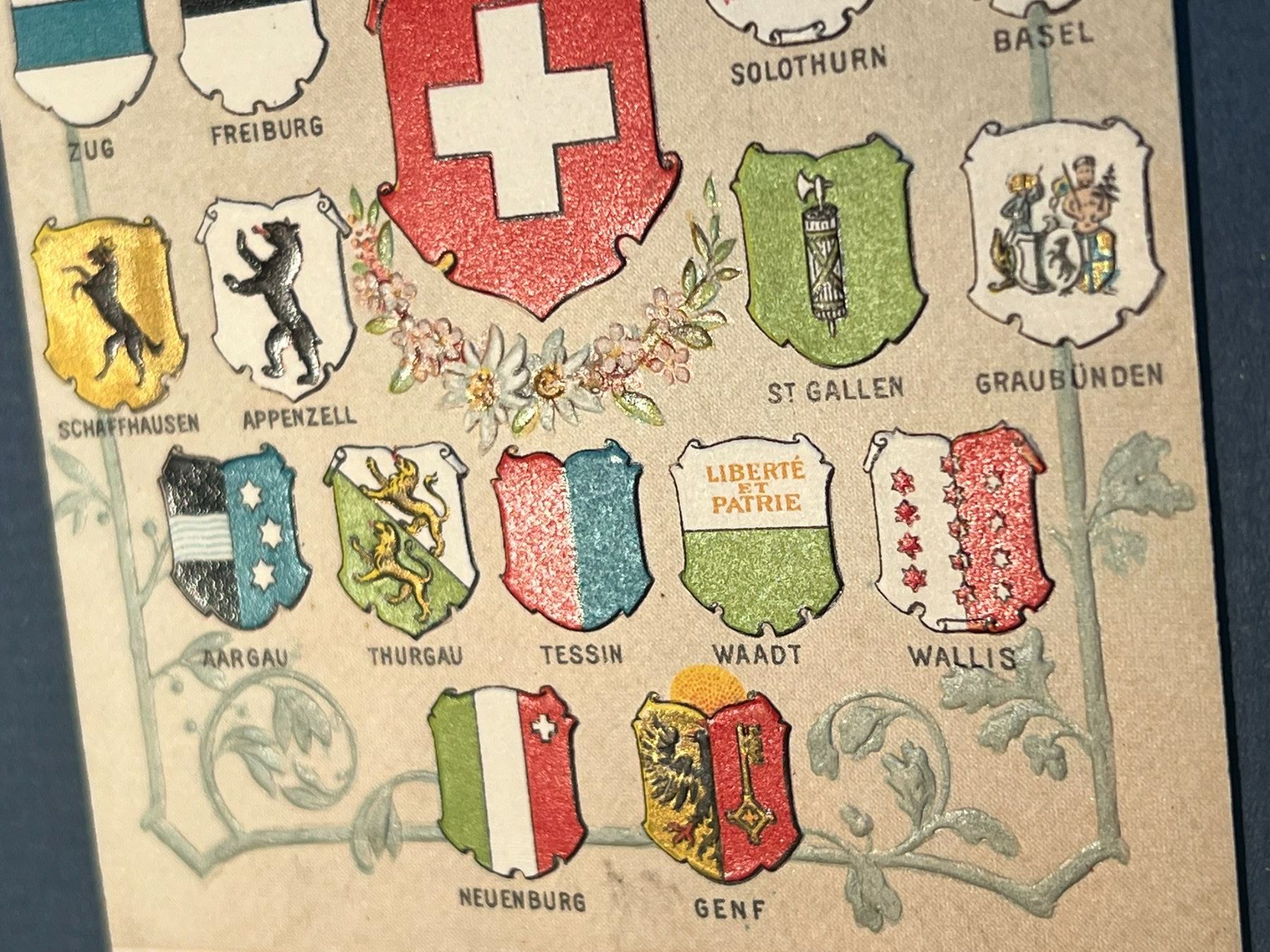 Cartoline postali: 2 AK (ca. 1900) Schweizer Wappen  + Canton de Vaud – Usato da Ebikon venduto da altiplano 4