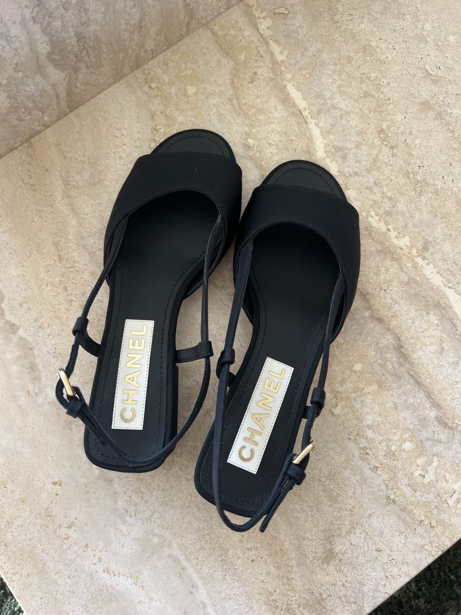 Chanel Scarpe da donna: Chanel slingback 36.5 new  – Nuovo e nell'imballaggio originale da Basel venduto da hea_slg8 3