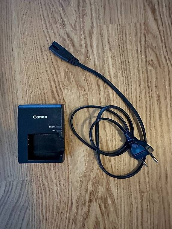 Canon Sonstiges Zubehör: Canon Lc-E10e – Gebraucht aus Kriens von SupiDupiDeal