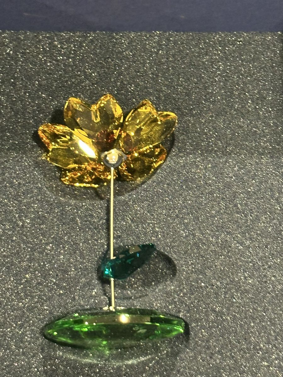 Swarovski Statuette: Swarovski Tanzende Blume Joy dancing flower – Nuovo e nell'imballaggio originale da Triesen venduto da zeysel 2