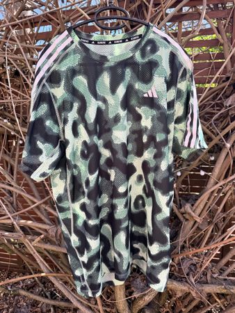 T-shirt Adidas de course, camouflage, taille L,