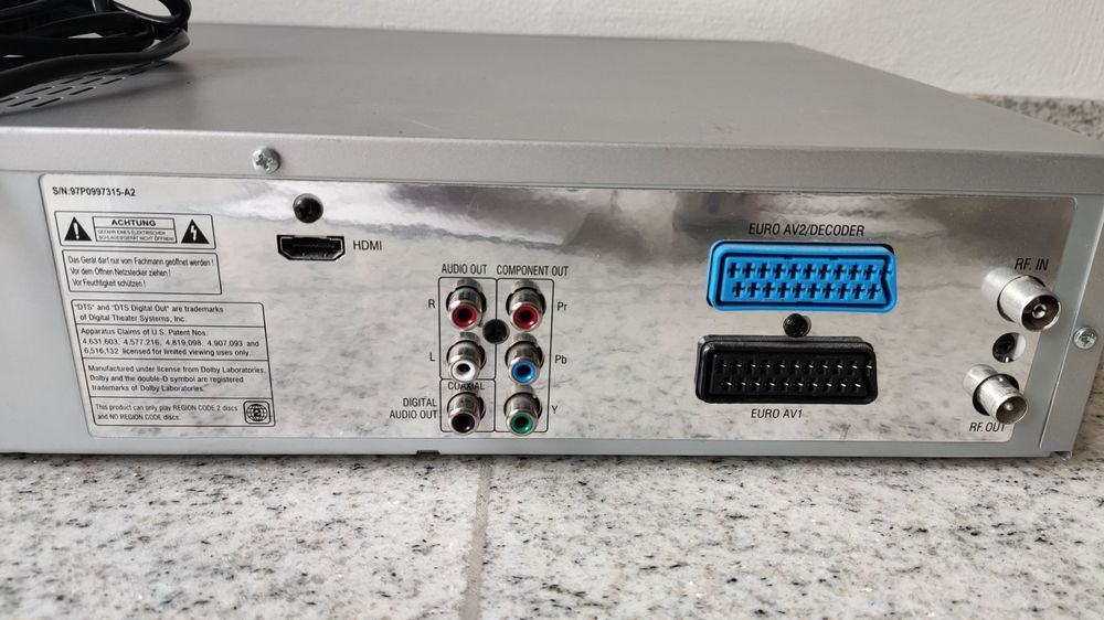 TECHLINE DVRC 800 VHS & DVD-Videorecorder | Kaufen auf Ricardo