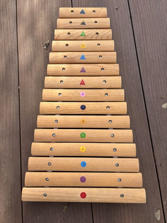 Goki Holz Xylophon Für Kinder - 8-töniges Musikinstrument Mit 2 Schlägeln