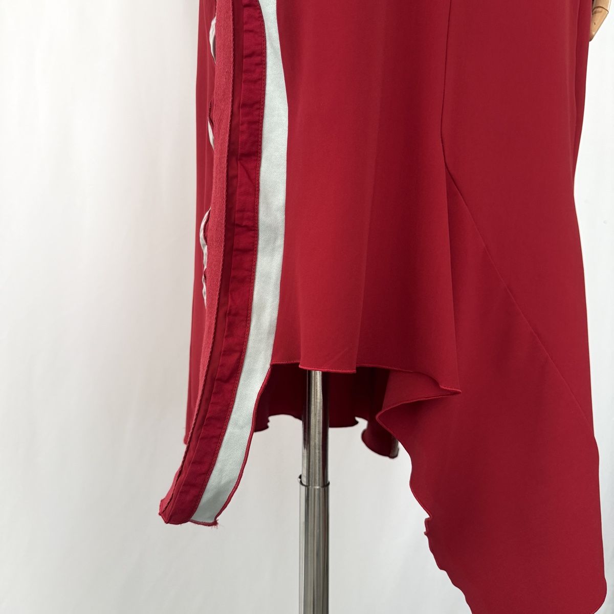 Girbaud Gonne: Marithé + François Girbaud asymmetrical archive skirt – Nuovo (secondo la descrizione) da Emmen venduto da Colette-Juliette 3