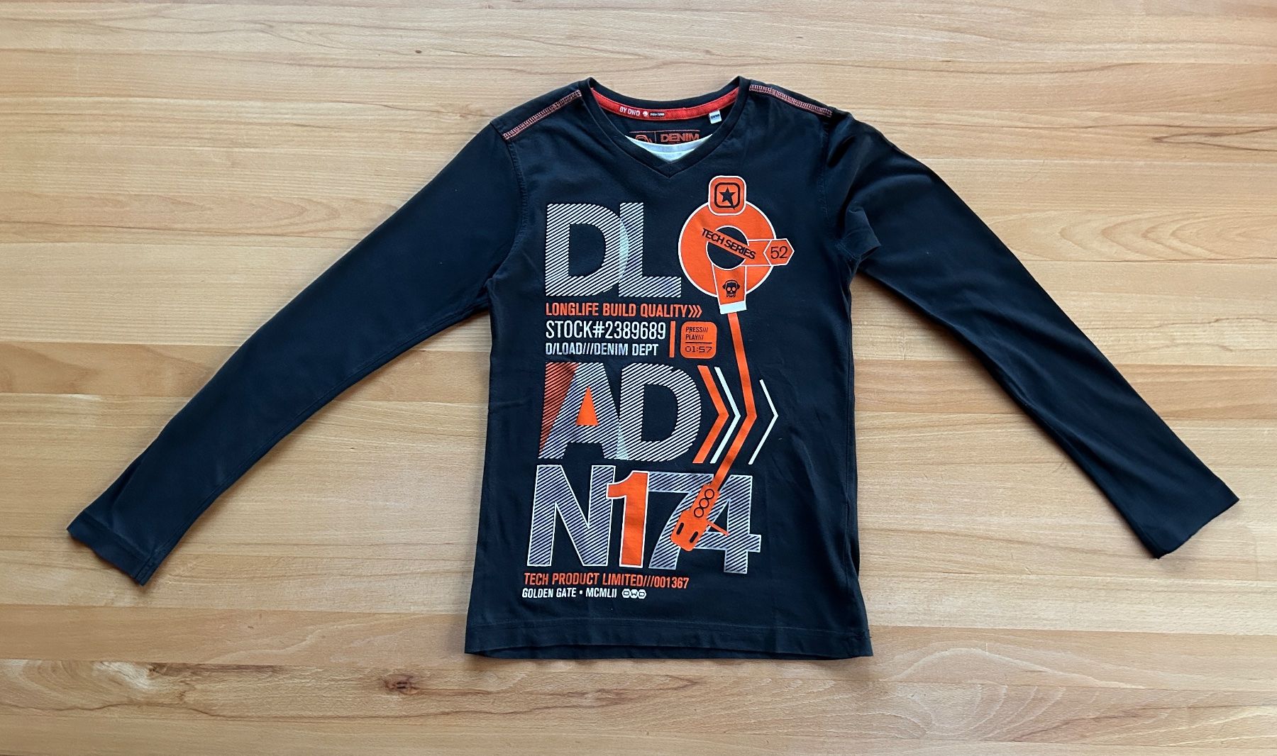 C&A Camicie, T-shirt & Polo: Kinder Langarmshirt Grösse 134/140 – Usato da Grosswangen venduto da che_gr