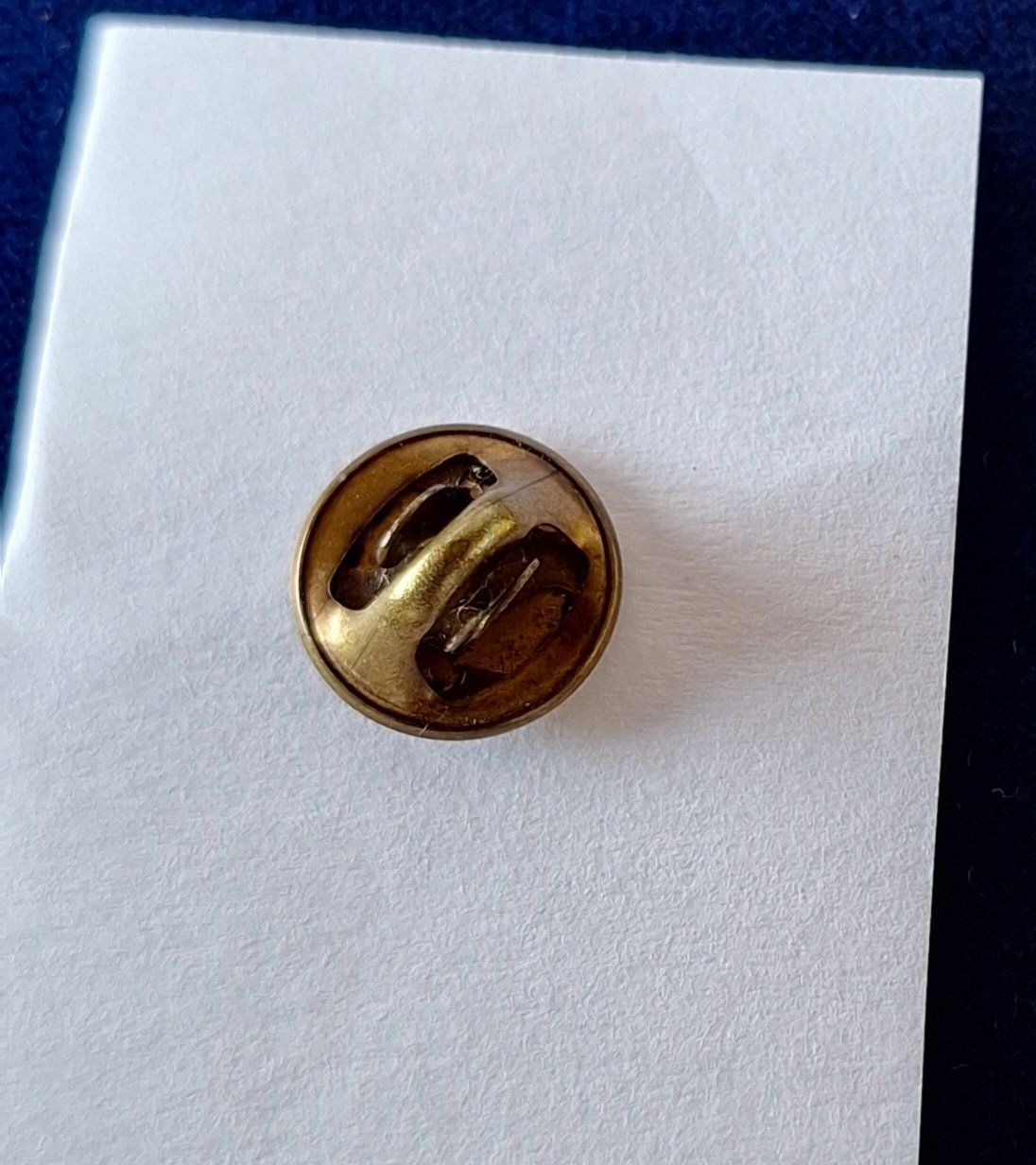 Placchette & Badge: Pin's Fleur de Lys – Usato da St-Triphon venduto da Jldr0 1