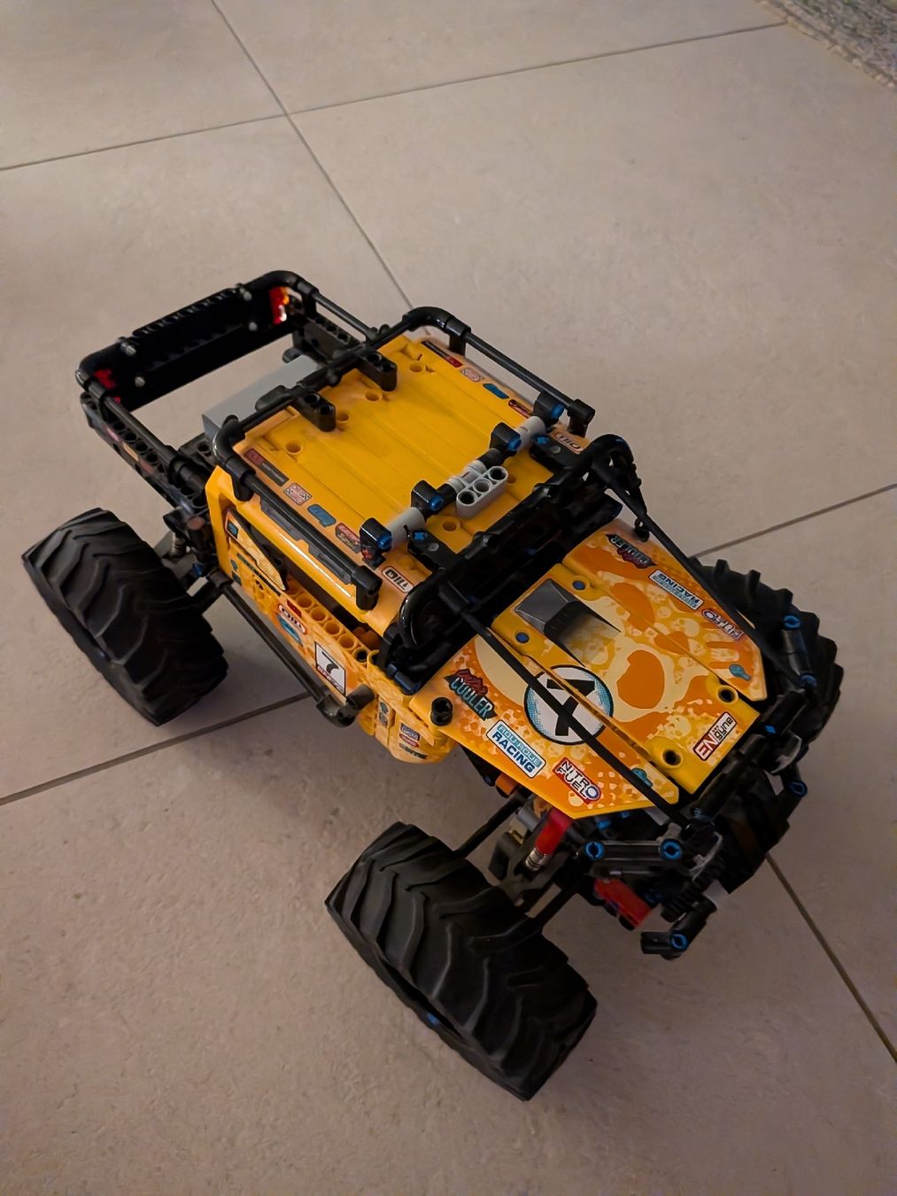 Lego Jouets: Lego Technic 42099 – D'occasion à Pfungen par andreas.luffare