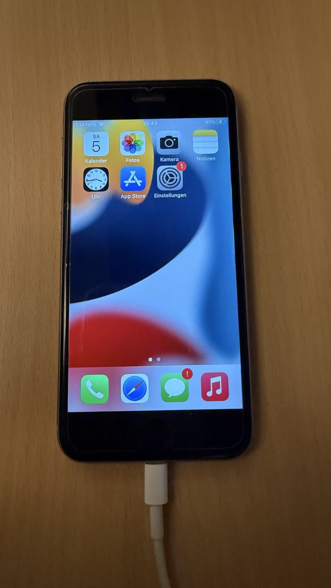 Apple Telefoni cellulari / Smartphones: iPhone 6 Space Gray 64GB – Usato da Aarau venduto da Melia077 1
