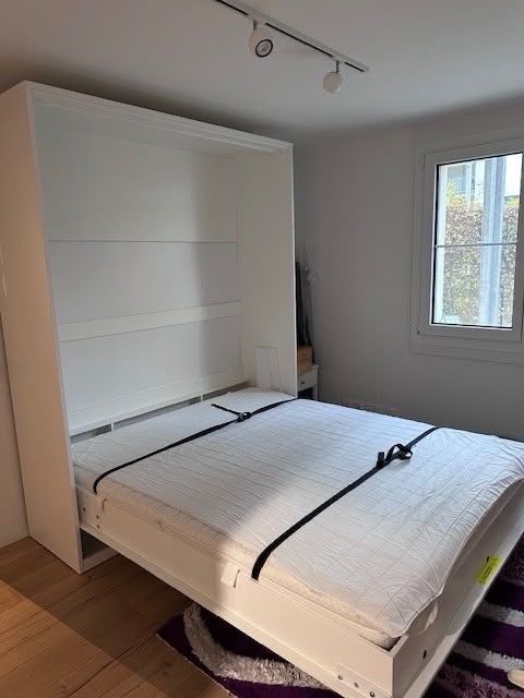 Letti: Smartbett vertical folding bed – Usato da Stäfa venduto da Tulkkas