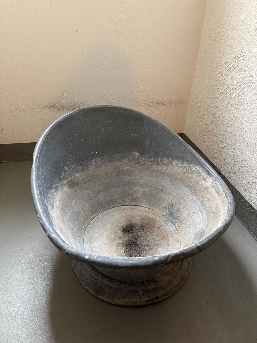 Vasche da bagno: Ovale Sitzbadewanne aus Zink – Usato da Brüttisellen venduto da sinacat1 2