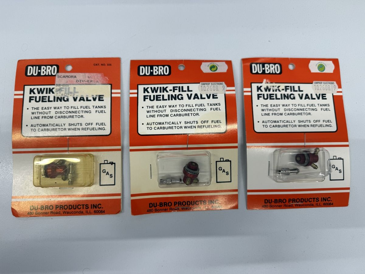 Modellismo RC: DU-BRO Kwik-Fill Fueling Valve 3er Pack – Nuovo e nell'imballaggio originale da Gebertingen venduto da Dvenosta