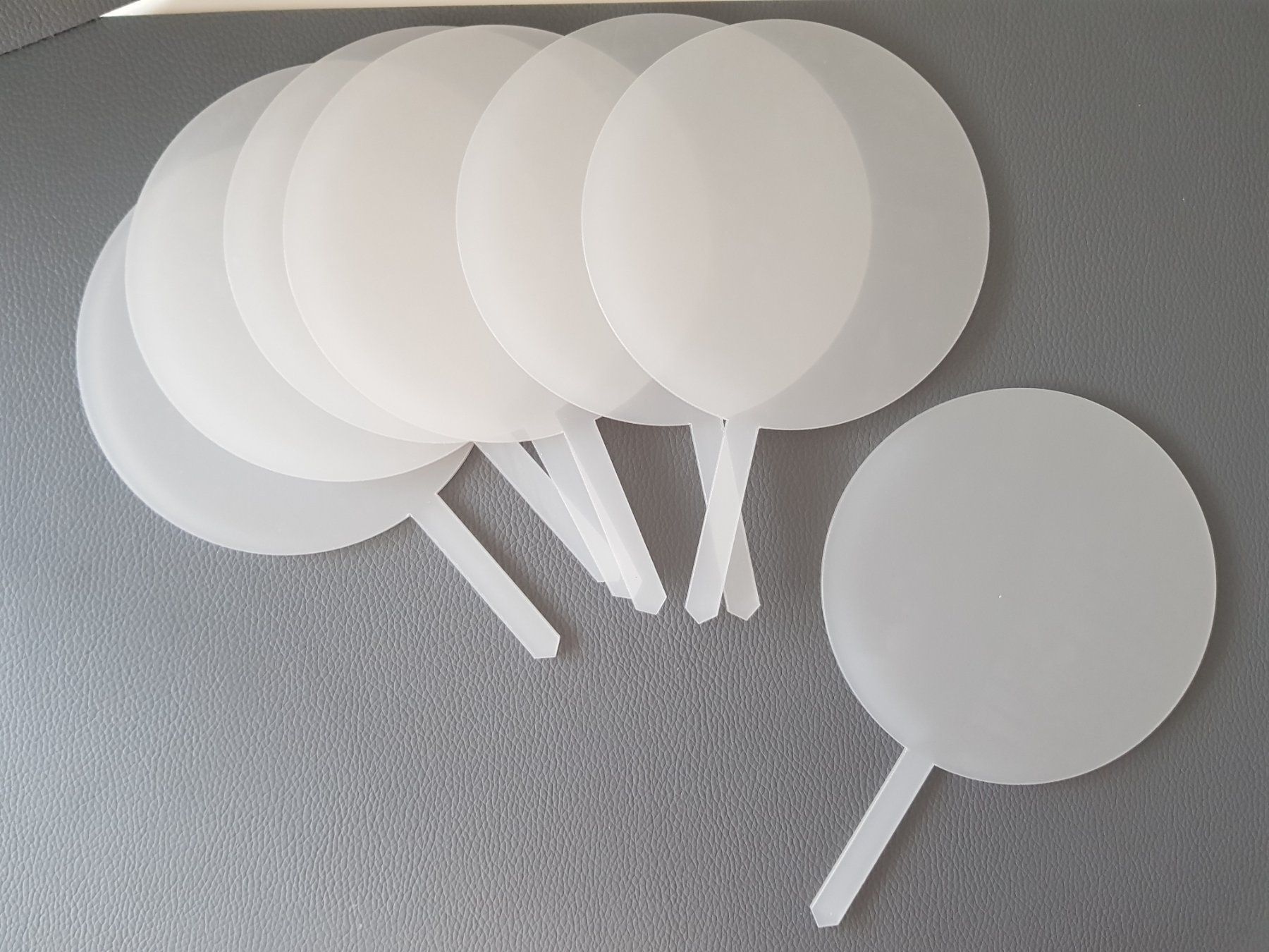 Tutte le decorazioni: Acryl Schild, Plexiglas Schild Cake Topper 9 stk NEU – Nuovo e nell'imballaggio originale da Münchenstein venduto da beb_tw68