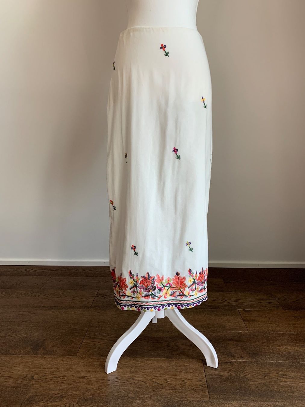 Gonne: LOT DE 10 JUPES diverses marques S/M – Usato da Morges venduto da Imade1 9