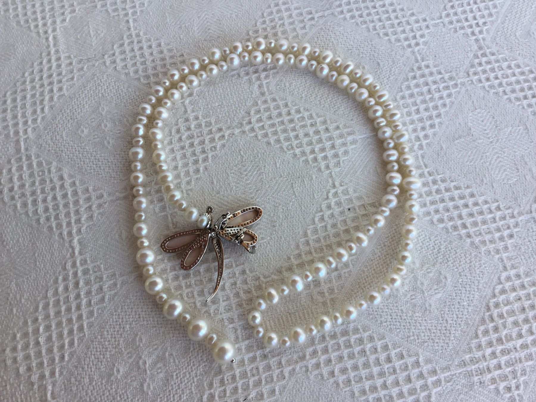 Perle (finte): Echte Y- Perlenkette mit Schmetterling Silberverschluss – Usato da St. Gallen venduto da chamilla 5