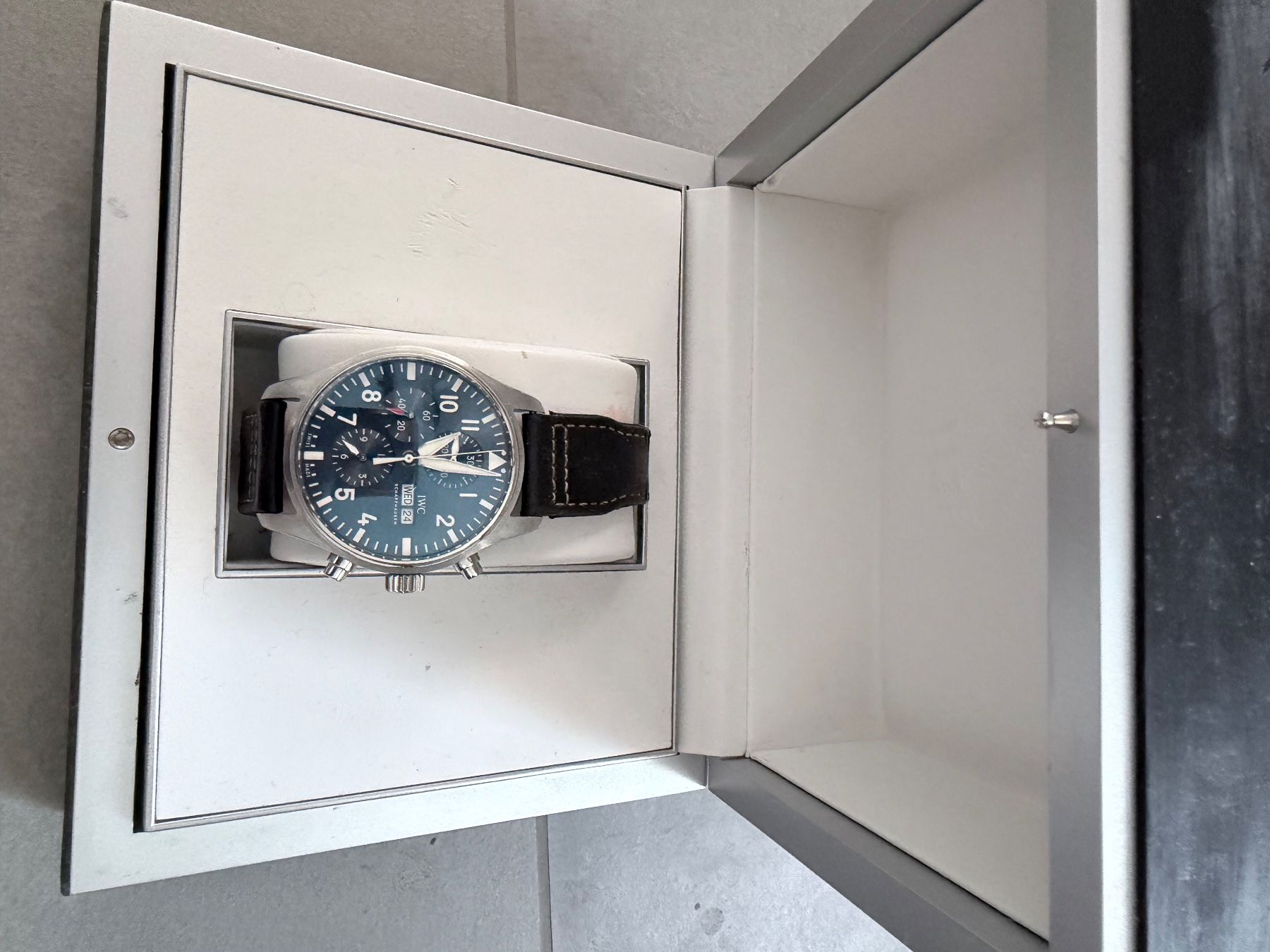 IWC Orologi: IWC Pilot Chronograph - Edition Le Petit Prince – Usato da Volketswil venduto da Vasco_VL 2