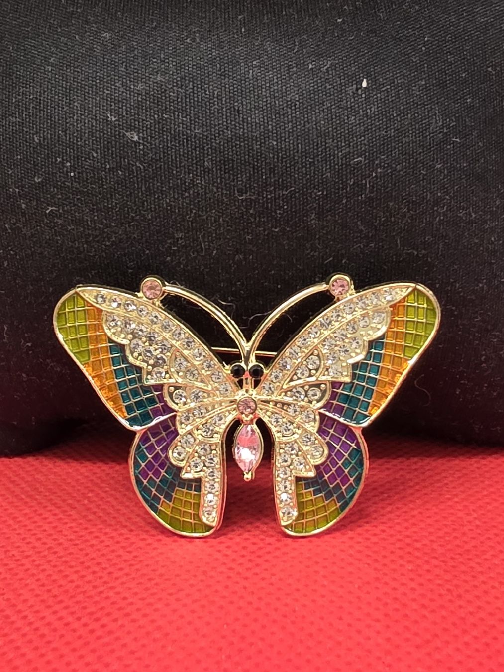Spille & Fermagli: Brosche Schmetterling emailliert mit Strasssteinen neu – Nuovo (secondo la descrizione) da Herisau venduto da Antiques.AR