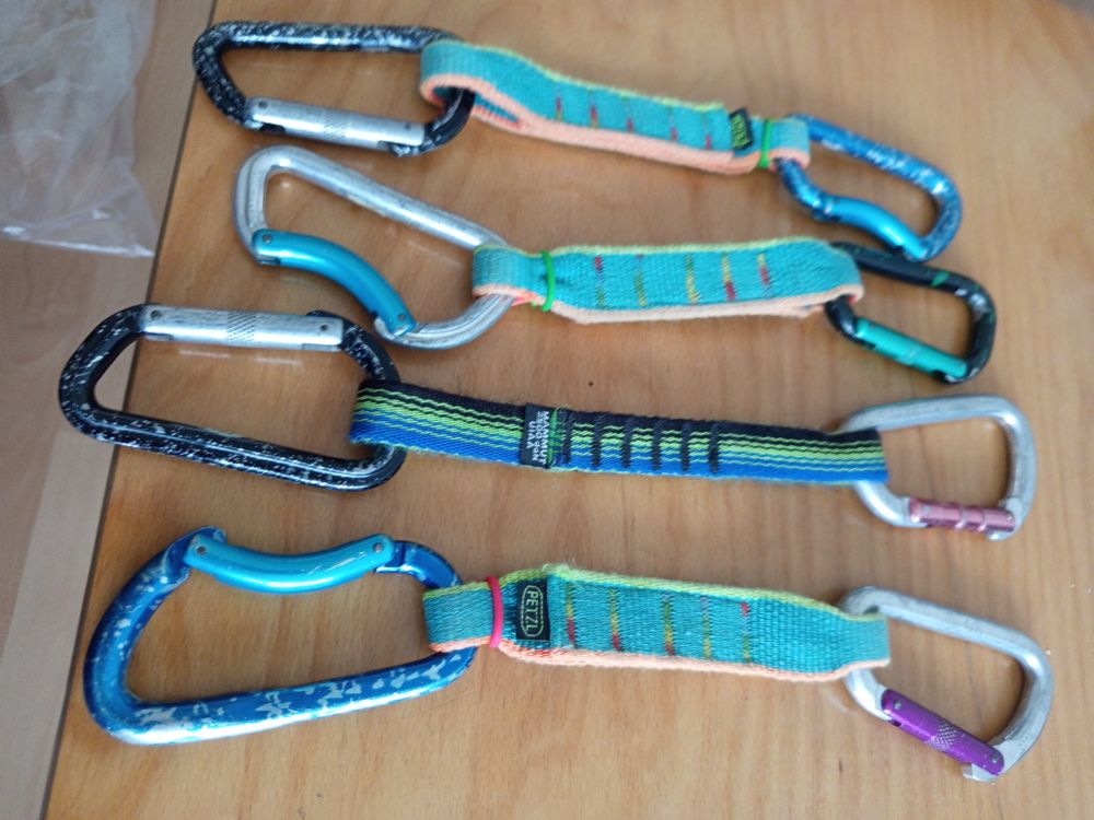 Dégaine d'escalade (Gebraucht) in Sonceboz-Sombeval für CHF 30 – nur ...