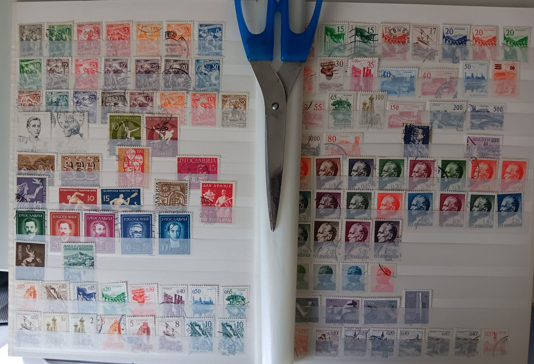 Tutti i francobolli: Jugoslawien Briefmarken Sammlung – Usato da Holderbank AG venduto da DINOS-PHILA 3