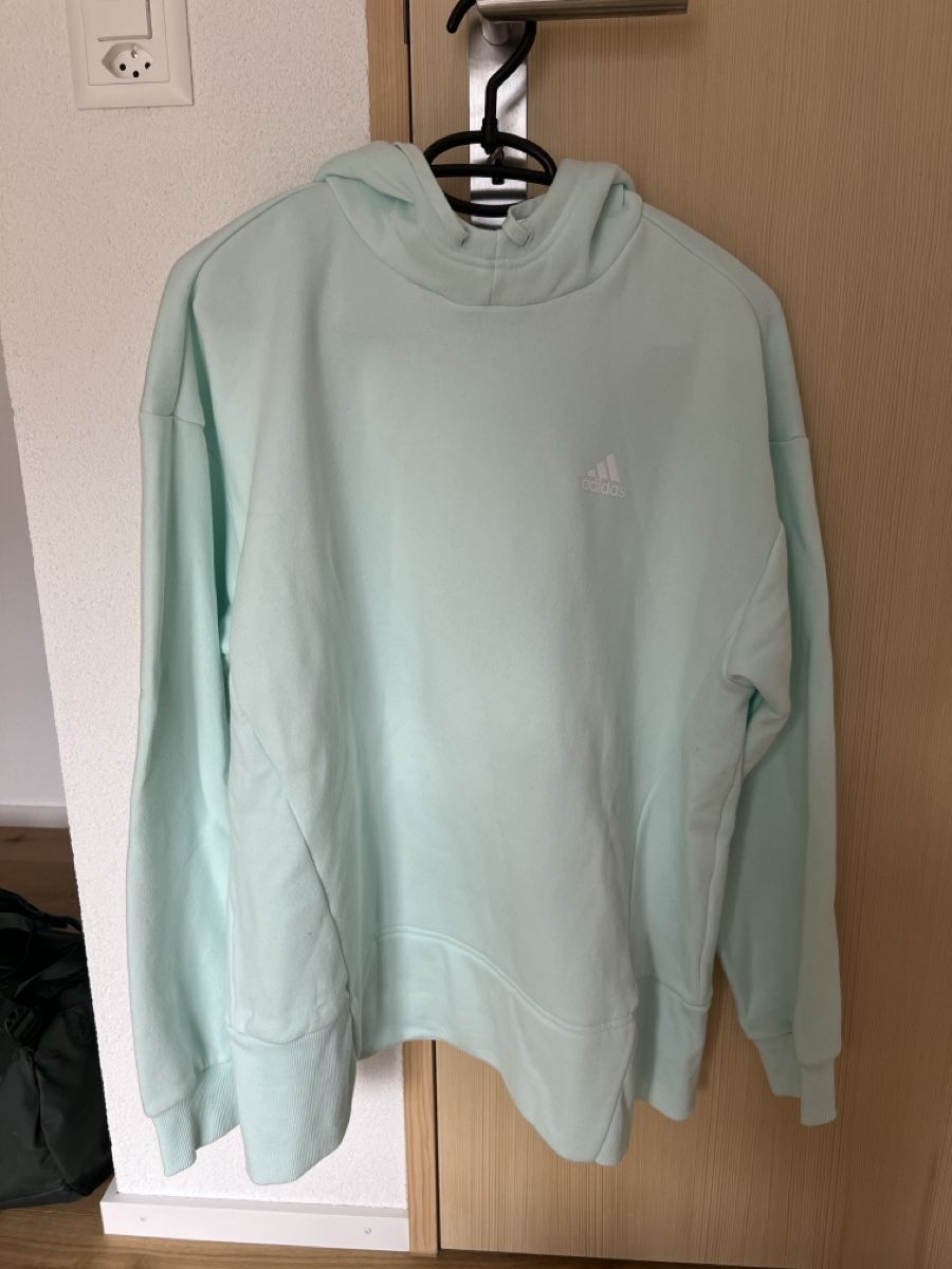Adidas Maglioni & Felpe: Adidas Hoodie – Usato da Seewis-Schmitten venduto da Andrea_1994