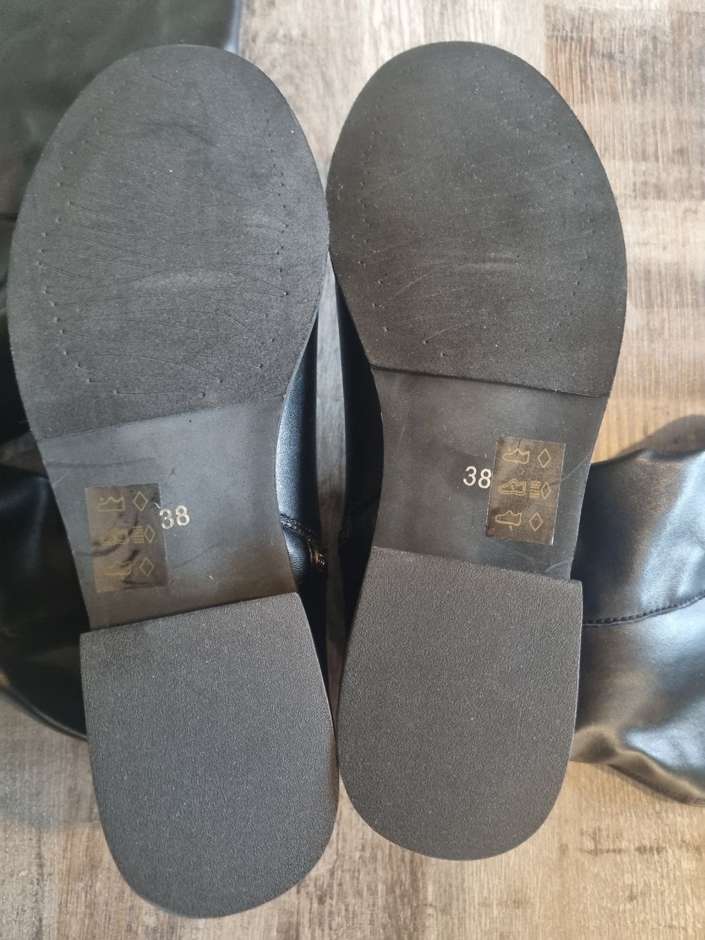 Damenschuhe: Bottes Cuissardes Even&Odd Noires T. 38 – Neu und originalverpackt aus Biel/Bienne von Darthpanda 1