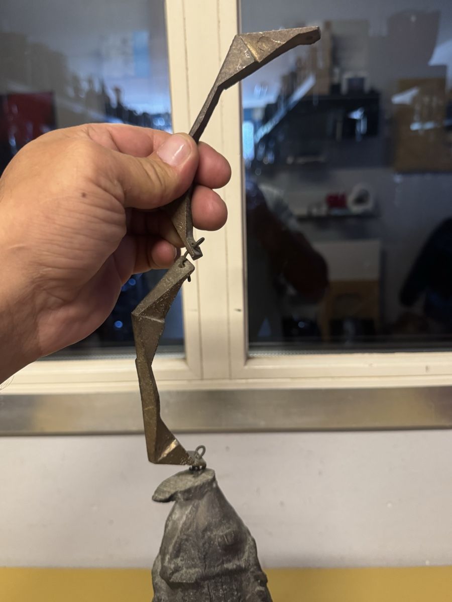 Figuren: Kunst Gloke – Gebraucht aus Schlieren von Freundlich02 6