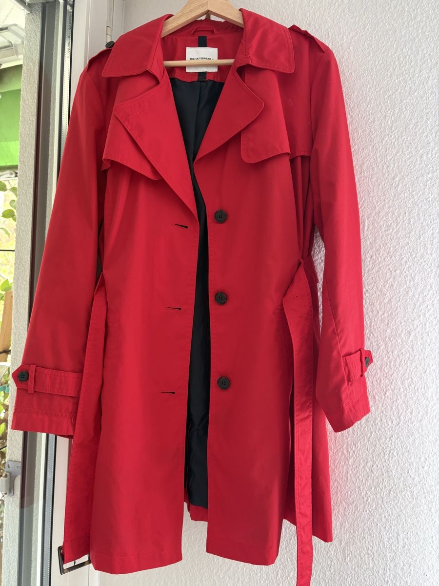 C&A Mäntel: Trench Coat rot EUR48  – Neu (gemäss Beschreibung) aus Münchenstein von cyoni
